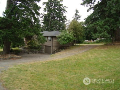 A home in Bremerton