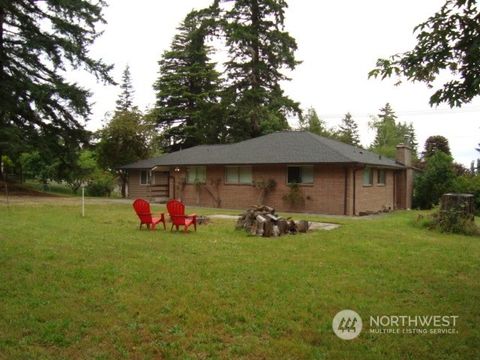 A home in Bremerton