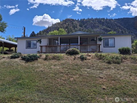 Photo of 10 Broadway Street, Loomis, WA 98827 (MLS # 2547413)