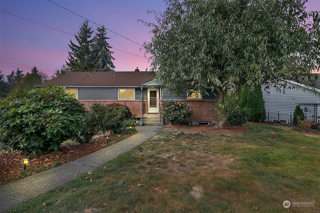 Photo of 20025 2nd Avenue S, Des Moines, WA 98198 (MLS # 2009593)