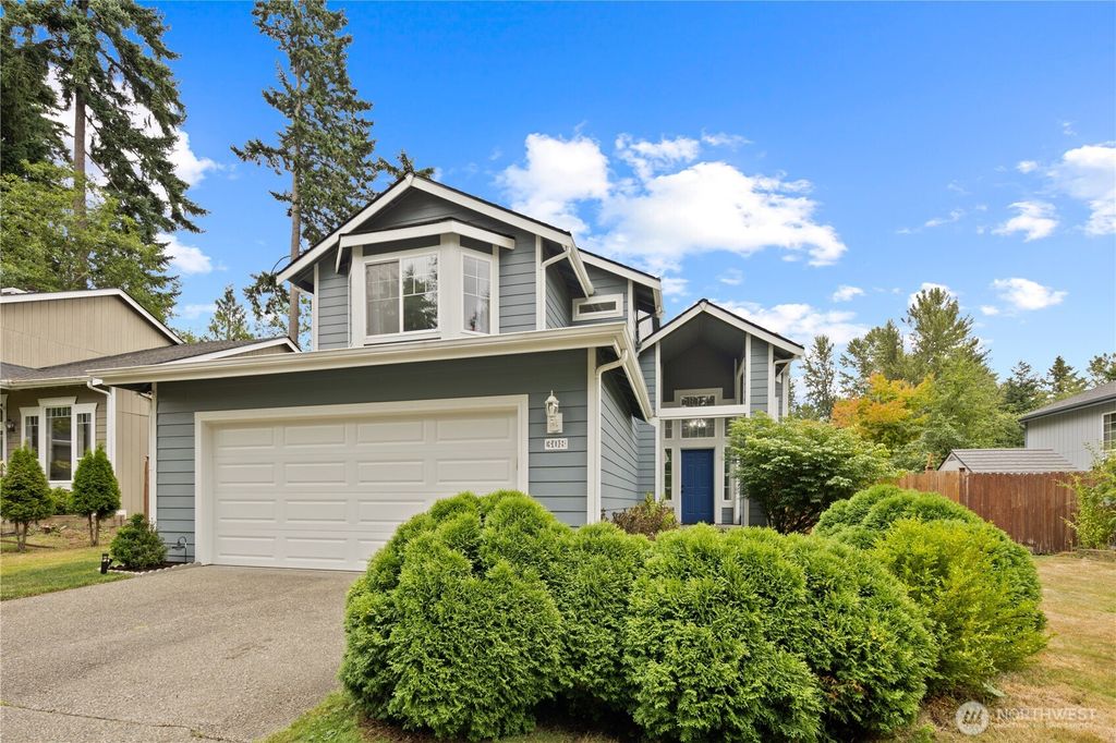 Photo of 308 S 330th Place, Federal Way, WA 98003 (MLS # 2408266)