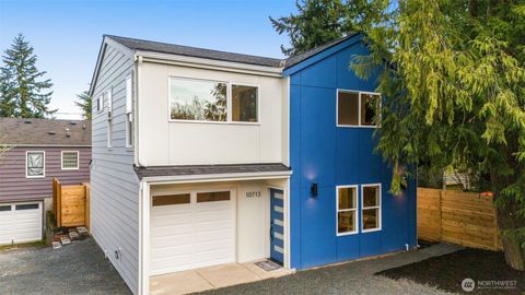 10713 Dayton Avenue N, Seattle, WA 98133 - MLS#: 2346703