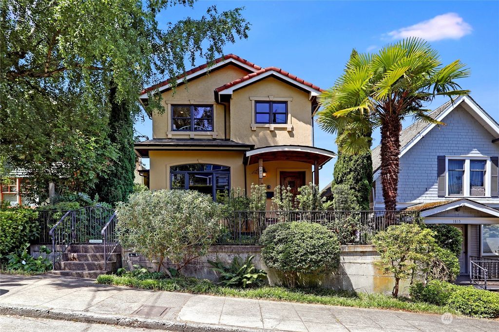 Photo of 1811 9th Avenue W, Seattle, WA 98119 (MLS # 2128528)