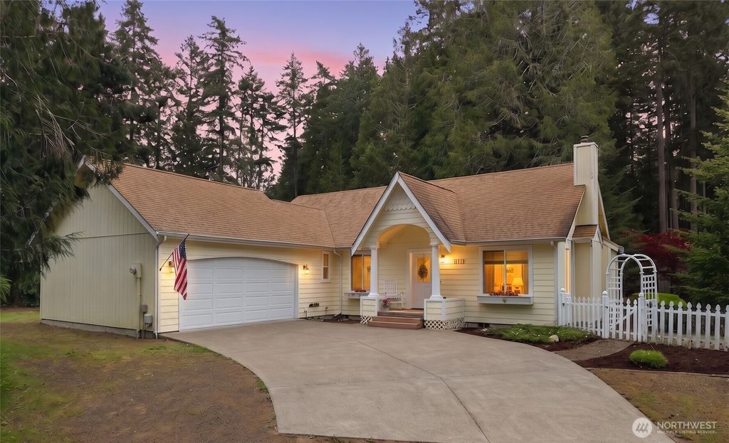 Photo of 240 E Aycliffe Drive, Shelton, WA 98584 (MLS # 2524669)