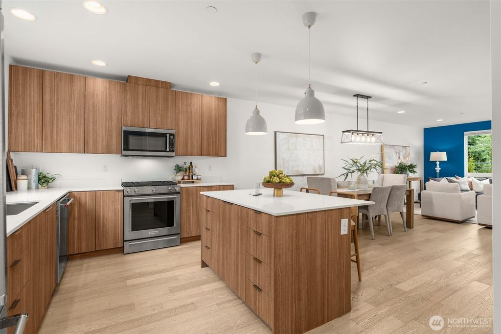 Photo of 6454 NE 181st Street #102, Kenmore, WA 98028 (MLS # 2429271)