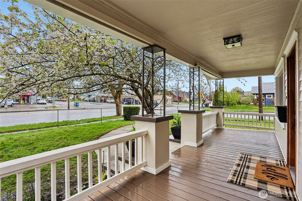 Photo of 4501 Pacific Ave Ave, Tacoma, WA 98418 (MLS # 2524571)