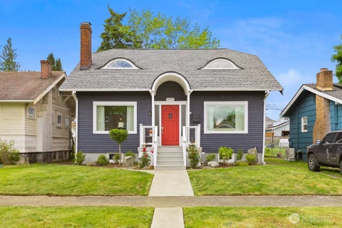 Photo of 3840 Fawcett Avenue, Tacoma, WA 98418 (MLS # 2540282)