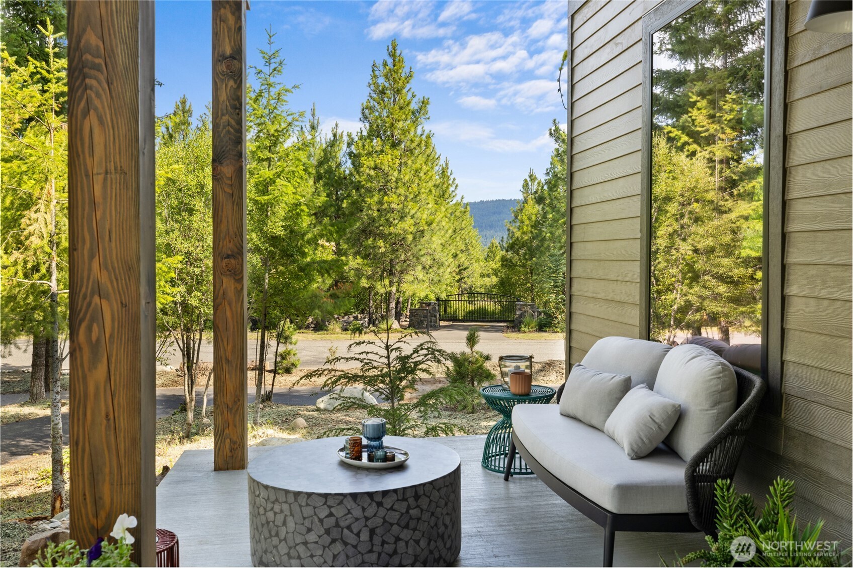 11 Riverbend Loop