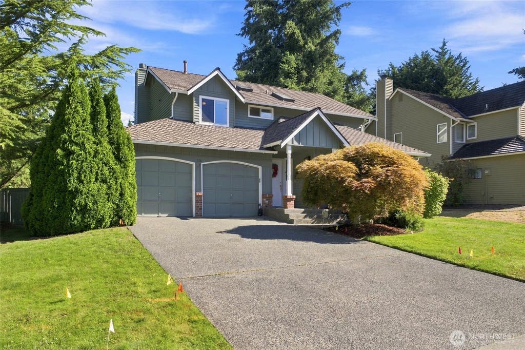 Photo of 1228 SW 330th Place, Federal Way, WA 98023 (MLS # 2559332)