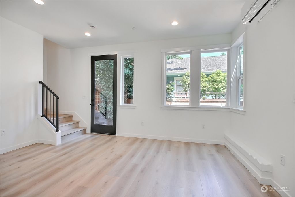 Photo of 6839 35th Avenue NE #B, Seattle, WA 98115 (MLS # 2157426)