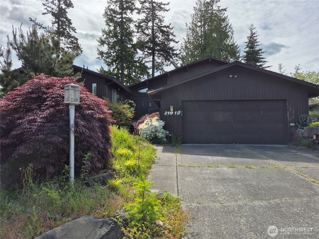 Photo of 21910 98th Avenue W, Edmonds, WA 98020 (MLS # 2385265)