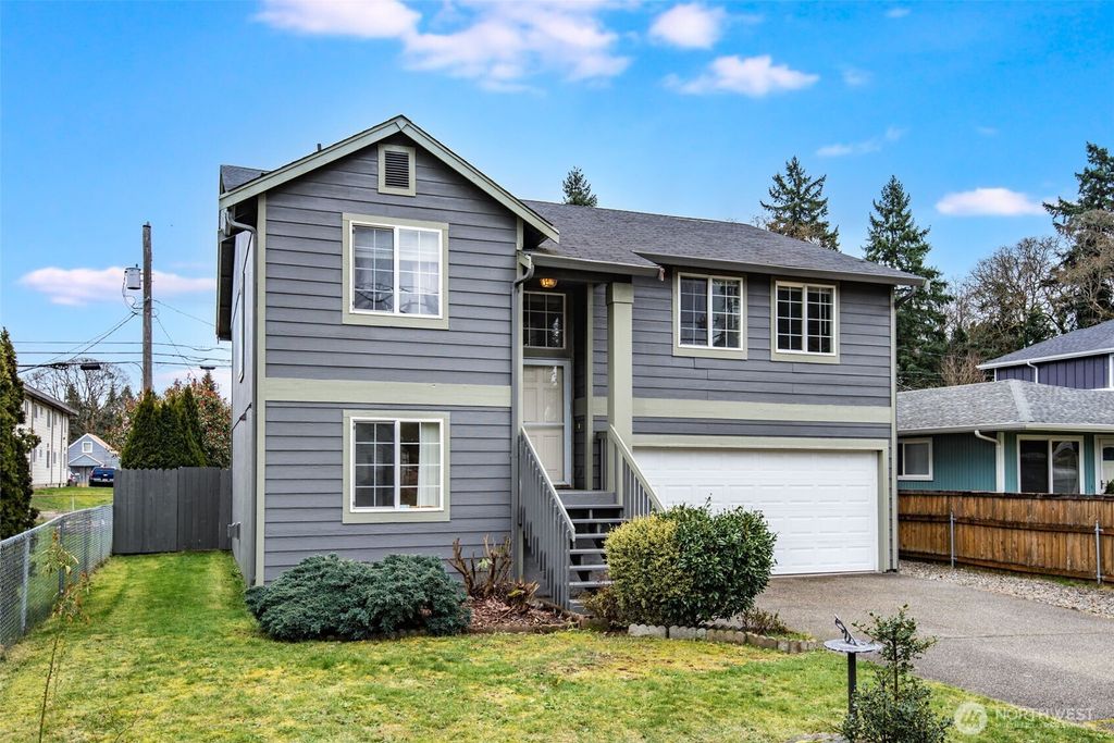 Photo of 7423 S Pine Street, Tacoma, WA 98409 (MLS # 2486000)