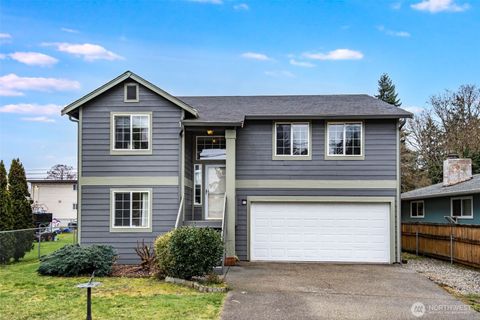 Photo of 7423 S Pine Street, Tacoma, WA 98409 (MLS # 2486000)