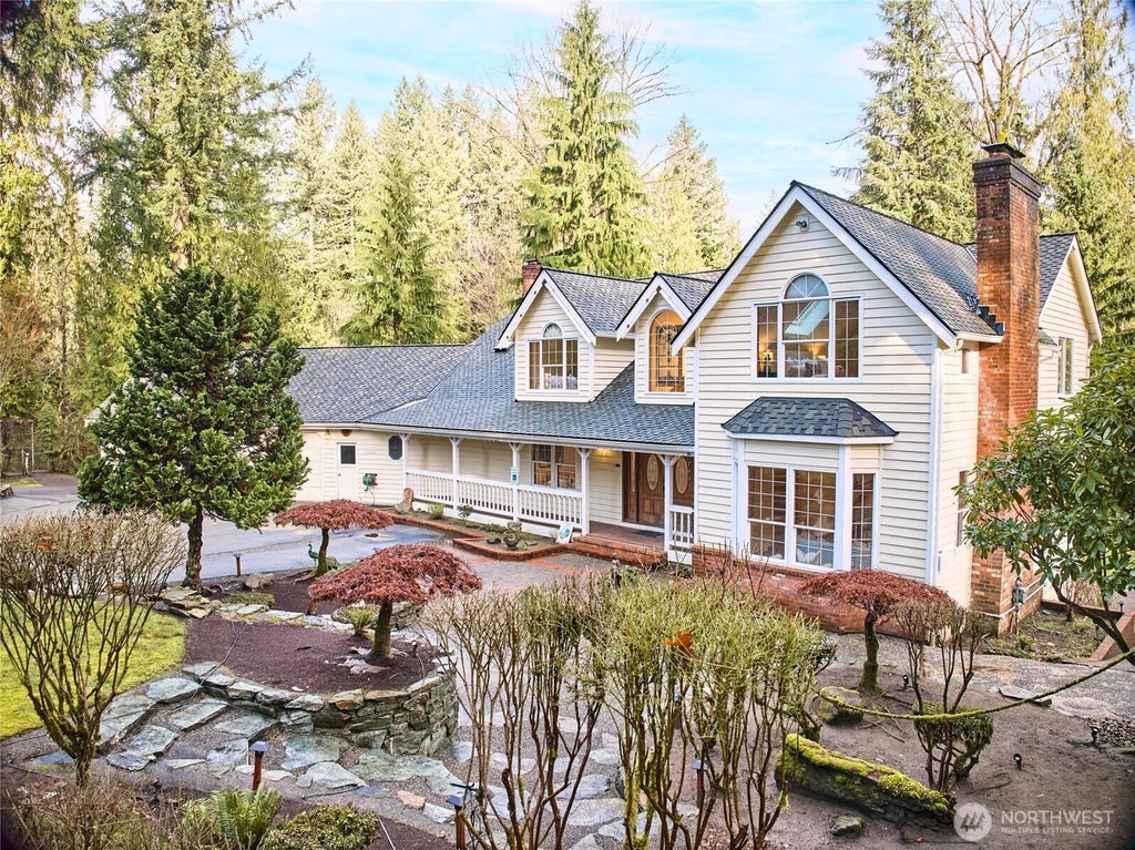 Photo of 18400 228th Avenue NE, Woodinville, WA 98077 (MLS # 2583462)
