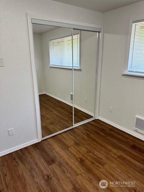 11108 Sheridan Avenue S