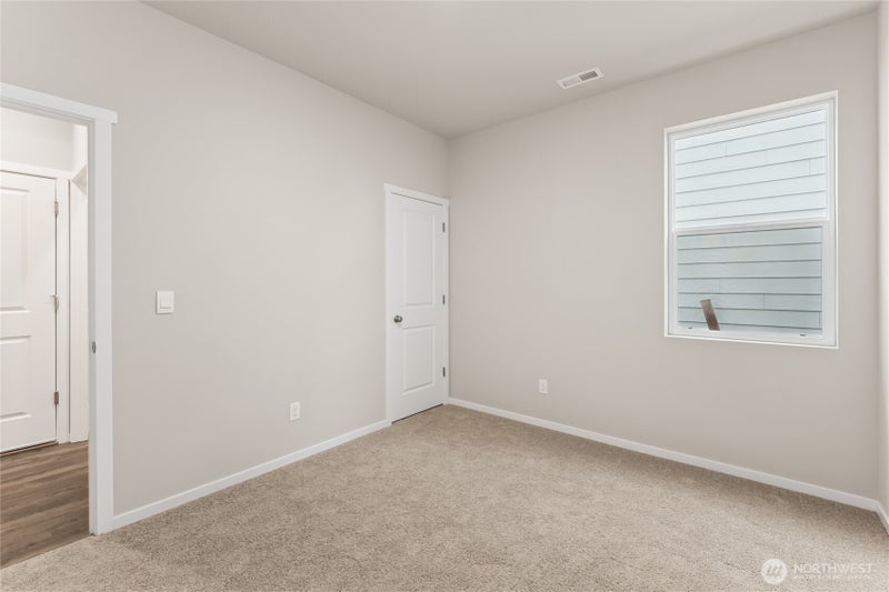 4015 Hyde Loop NE 119