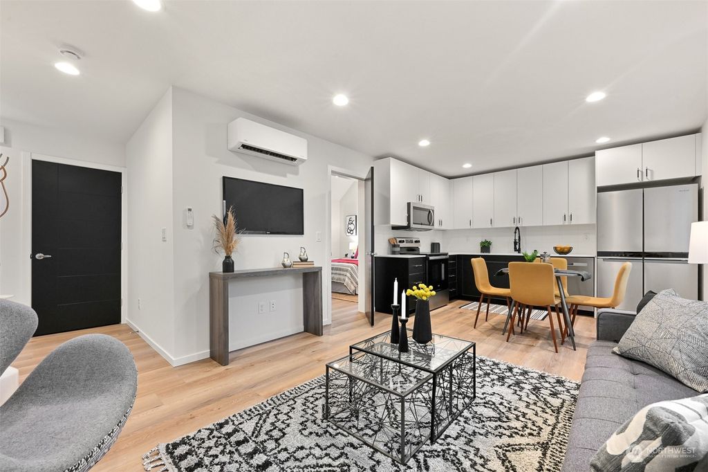 Photo of 8356 31st Avenue NW, Seattle, WA 98117 (MLS # 2177672)