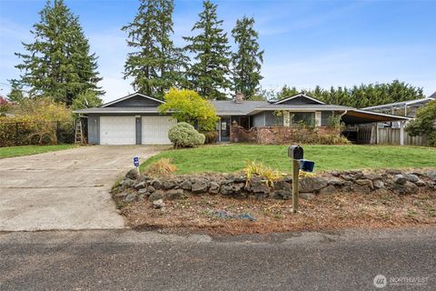 Photo of 12401 99th Avenue Ct E, Puyallup, WA 98373 (MLS # 2440622)