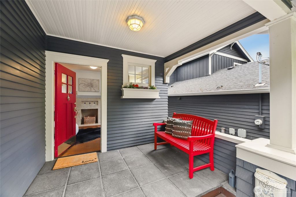 Photo of 8325 46th Avenue SW, Seattle, WA 98136 (MLS # 2411100)