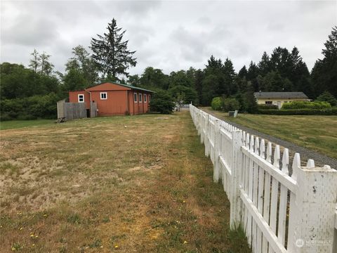 Photo of 9908 Elm Lane, Long Beach, WA 98631 (MLS # 2126071)