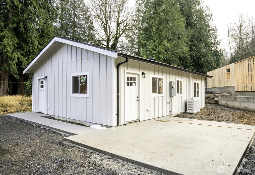 Photo of 2923 Brook Lane, Sedro Woolley, WA 98284 (MLS # 2480977)