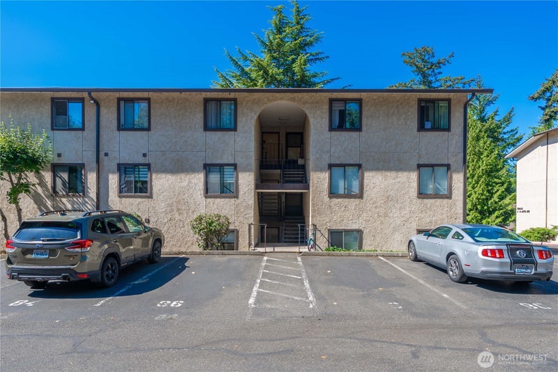 23511 102 Avenue SE D103