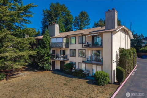 Photo of 23511 102 Avenue SE #D103, Kent, WA 98031 (MLS # 2580081)
