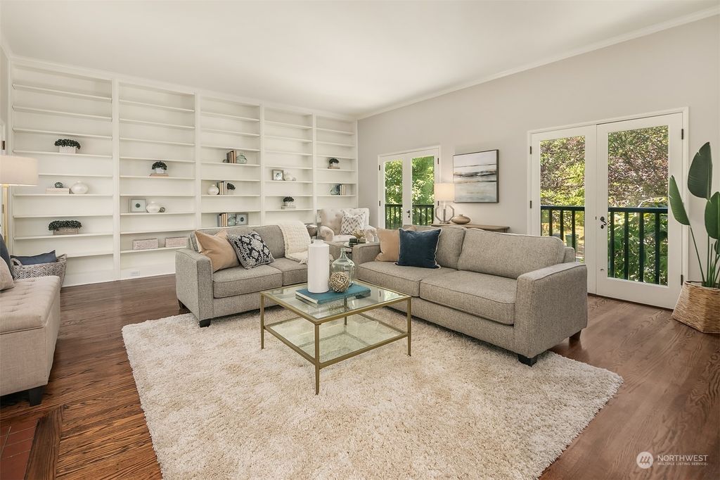 Photo of 4311 37th Avenue NE, Seattle, WA 98105 (MLS # 2144465)