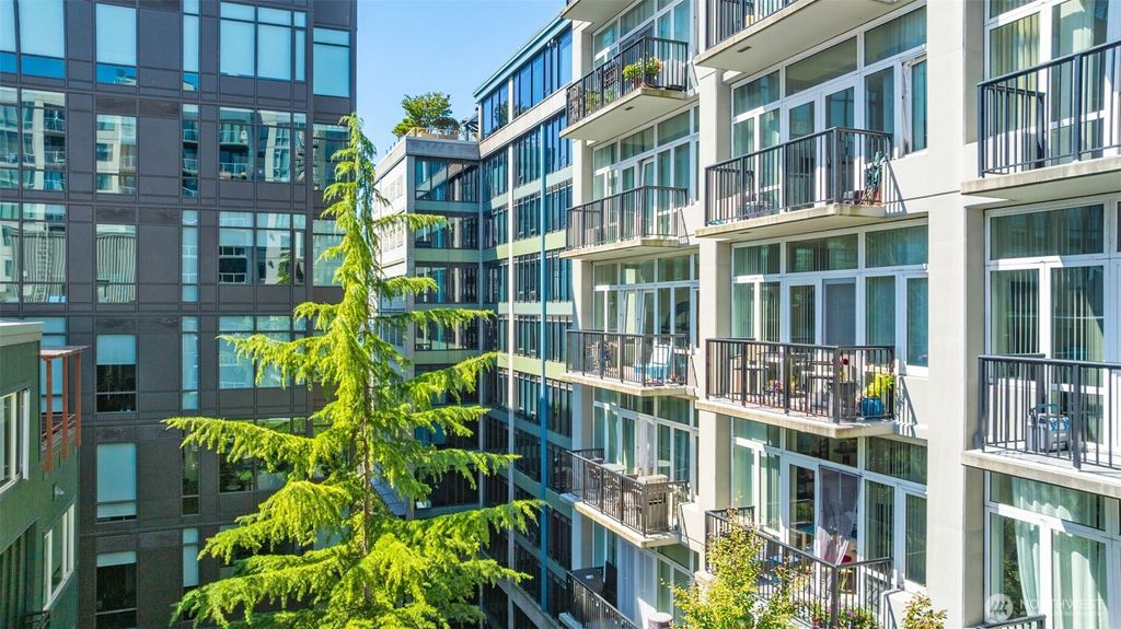 Photo of 2717 Western Avenue #6014, Seattle, WA 98121 (MLS # 2426113)