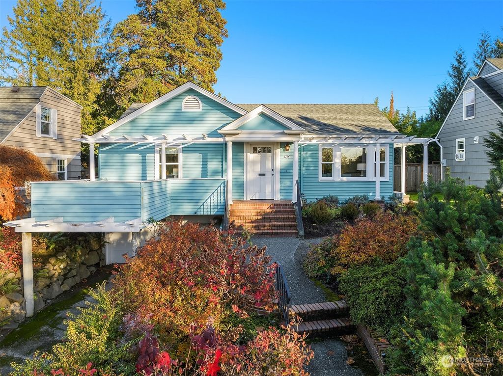 Photo of 5116 45th Avenue NE, Seattle, WA 98105 (MLS # 2178539)