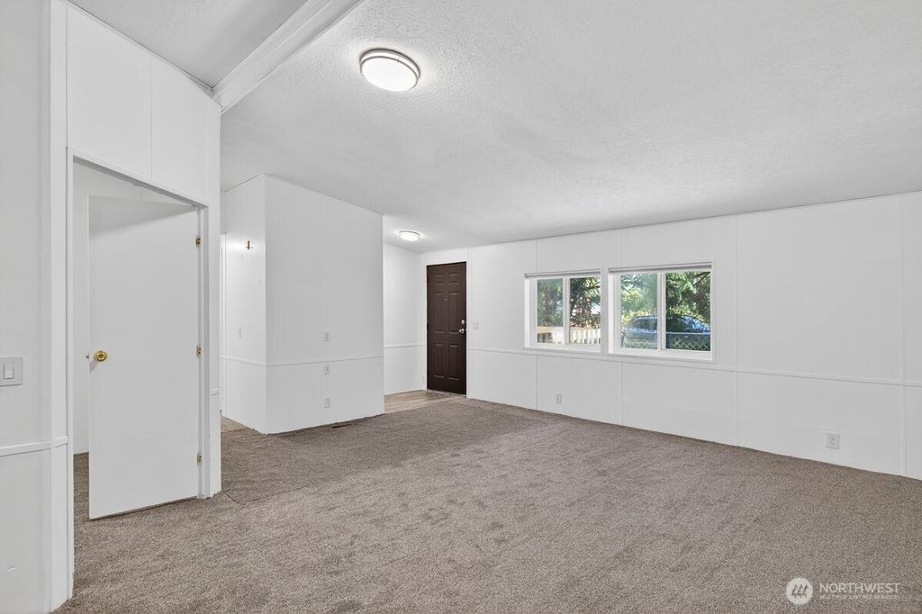 Photo of 876 SW Taft Boulevard, Port Orchard, WA 98367 (MLS # 2492337)