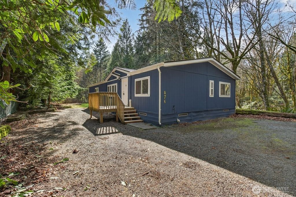 Photo of 876 SW Taft Boulevard, Port Orchard, WA 98367 (MLS # 2492337)