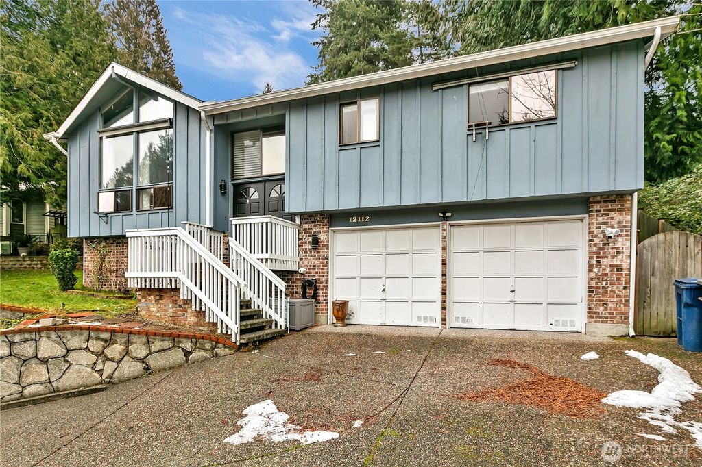 Photo of 12112 106th Avenue NE, Kirkland, WA 98034 (MLS # 2331639)