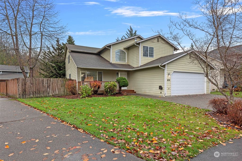 Photo of 870 Salmon Run N, Sultan, WA 98294 (MLS # 2310016)
