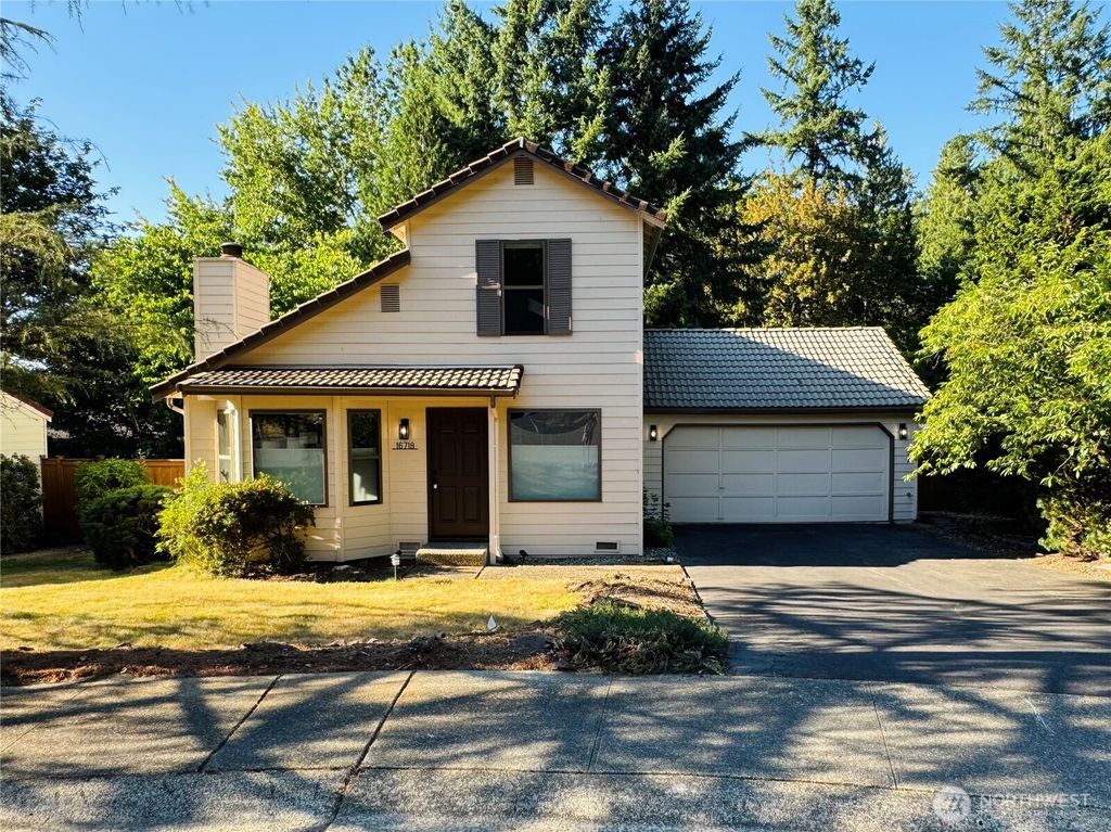Photo of 16718 SE 40th Place, Bellevue, WA 98008 (MLS # 2408733)