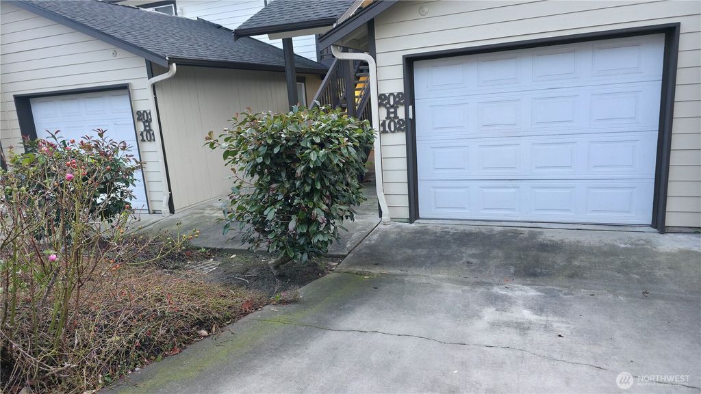 Photo of 30875 State Route 20 #H102, Oak Harbor, WA 98277 (MLS # 2462754)