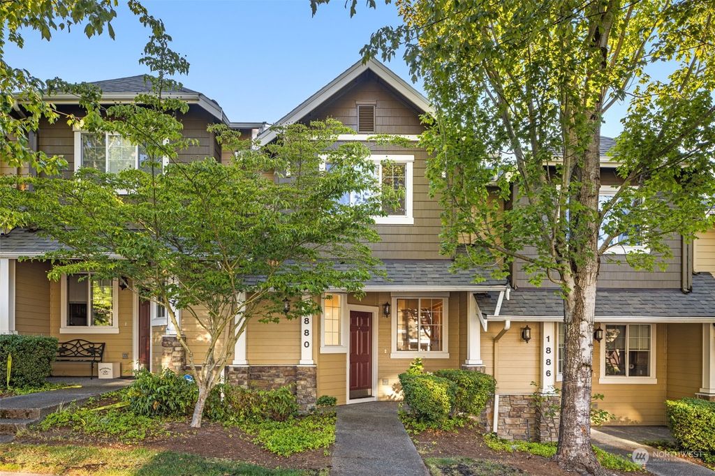 Photo of 1880 17th Court NE #1880, Issaquah, WA 98029 (MLS # 2279318)