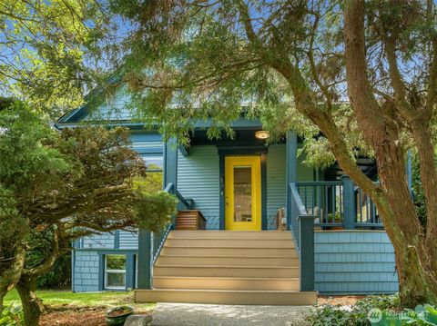 Photo of 2516 3rd Avenue W, Seattle, WA 98119 (MLS # 2513545)