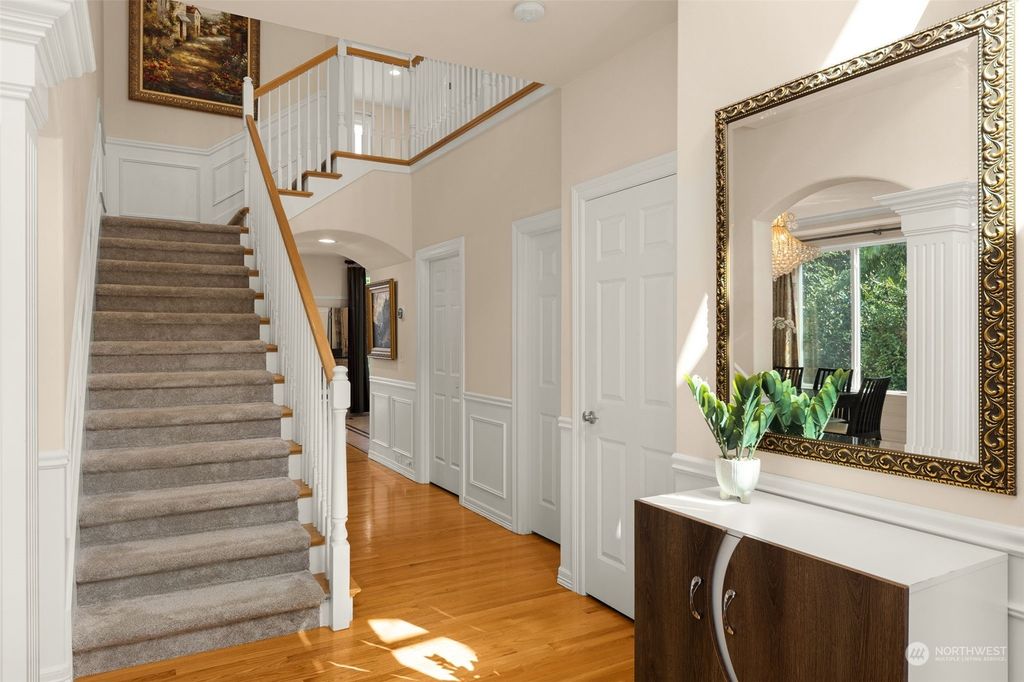 Photo of 5414 NE 13th Street, Renton, WA 98059 (MLS # 2286264)