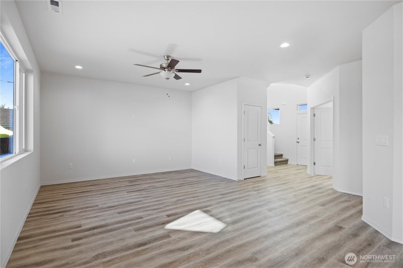 401 N Grape Drive