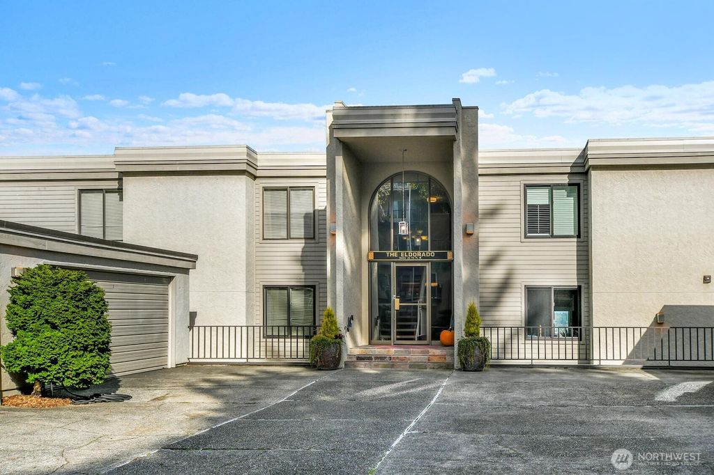 Photo of 3640 26th Place W #101-B, Seattle, WA 98199 (MLS # 2448378)