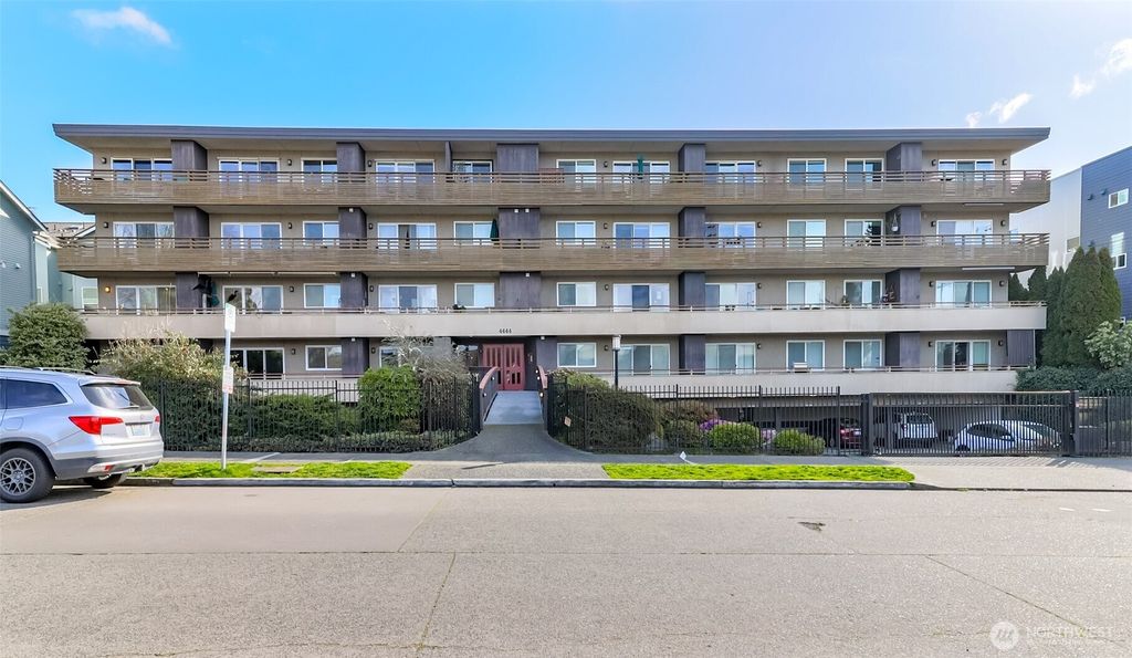 Photo of 4444 44th Avenue SW #405, Seattle, WA 98116 (MLS # 2502303)