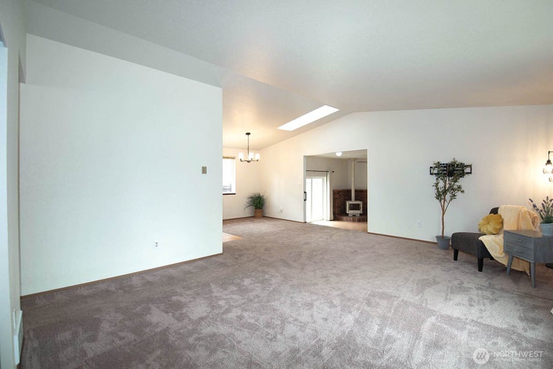 10610 4th Drive SE