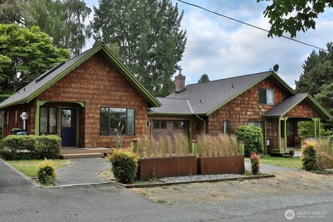 121 4th Street Langley WA 98260