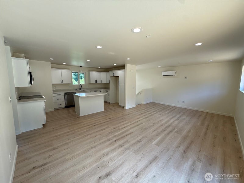 7828 E Jessica Way