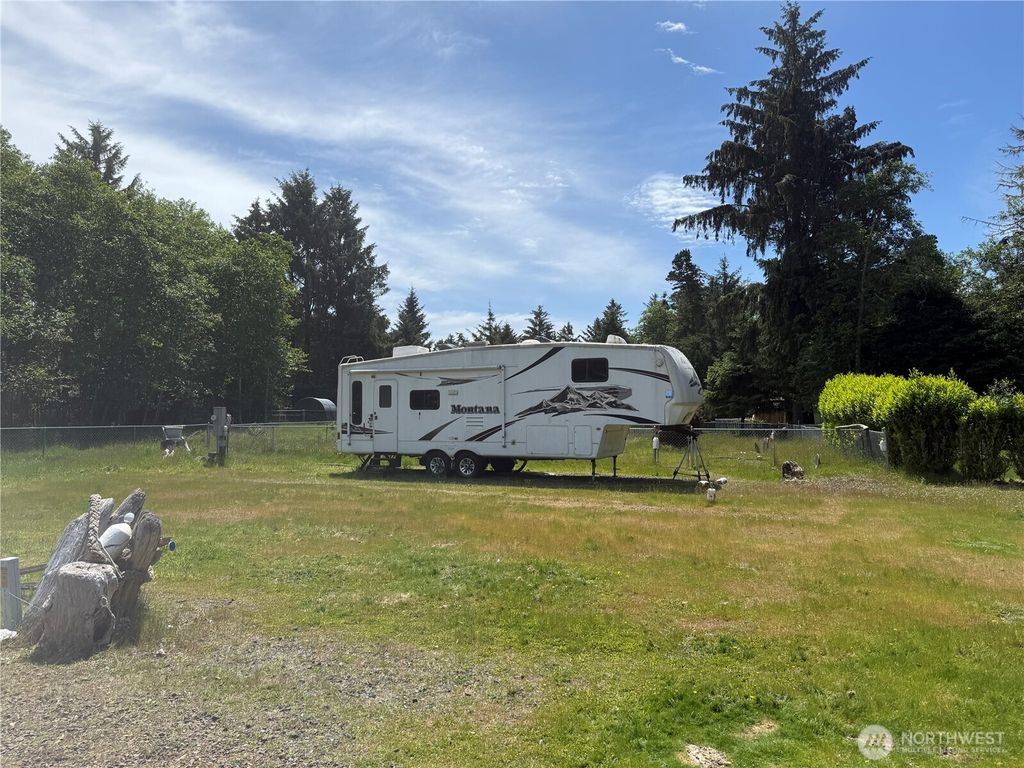 Photo of 1412 322nd Pl PL, Ocean Park, WA 98640 (MLS # 2528926)