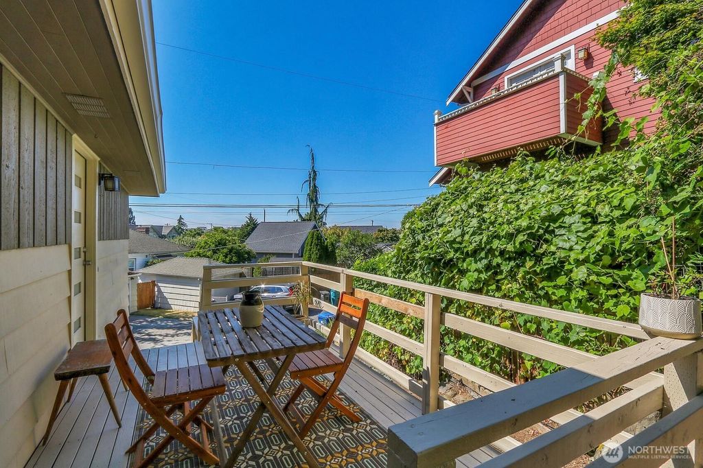 Photo of 5625 SW Teig Place, Seattle, WA 98116 (MLS # 2551612)