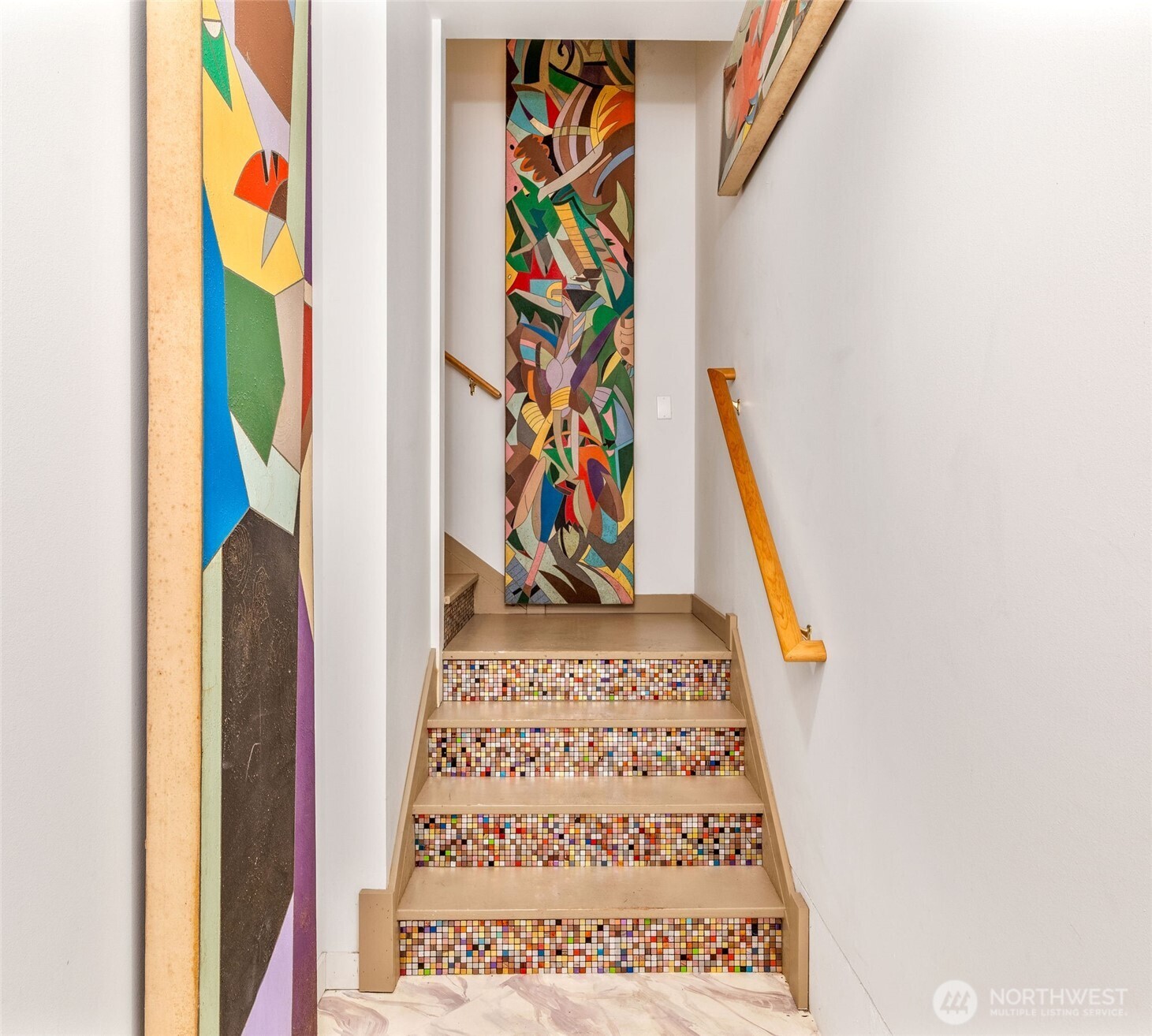 1099 G Street