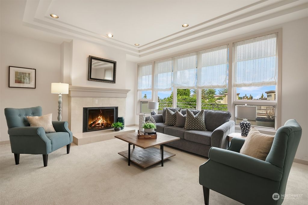 Photo of 5051 50th Avenue NE #28, Seattle, WA 98105 (MLS # 1997197)
