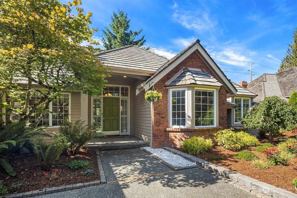 Photo of 5649 125th Street SW, Mukilteo, WA 98275 (MLS # 2161522)